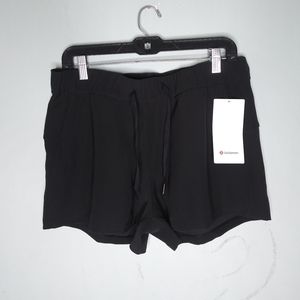 Lululemon On The Fly MR Short 2.5" Woven